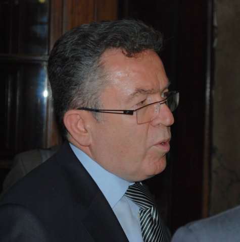 10cdc633924f40caa9215568f7e975b1