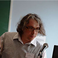 Dr Fahri Karakas