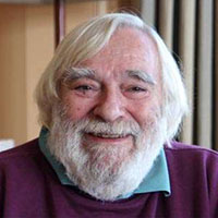 Moris Farhi, MBE