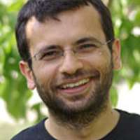 Dr Yalçın Armağan